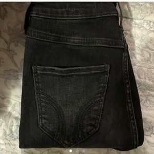 hollister ultra high rise ripped jeans